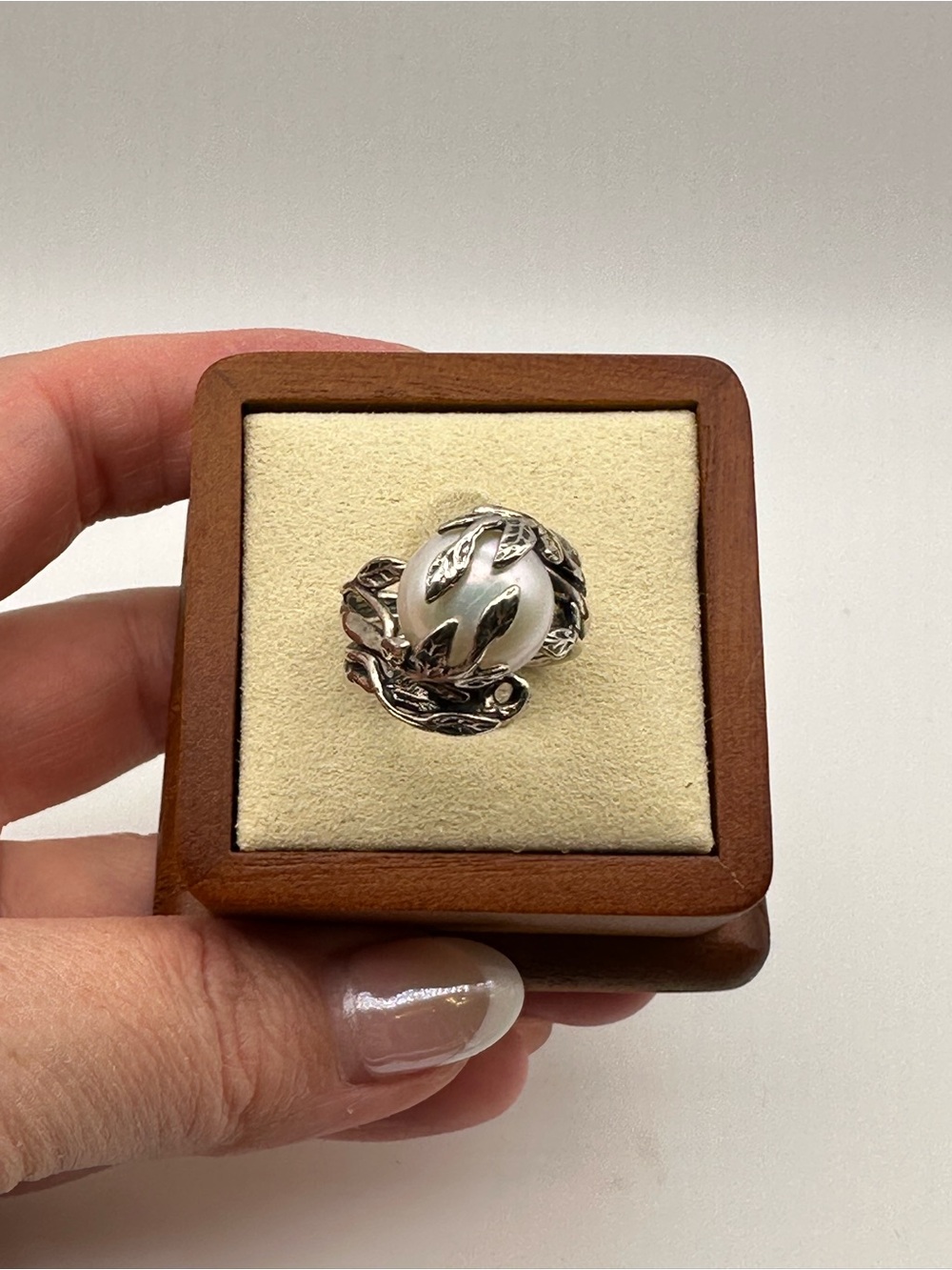 Sterling Silver 926 Natural Pearl Leaf Ring